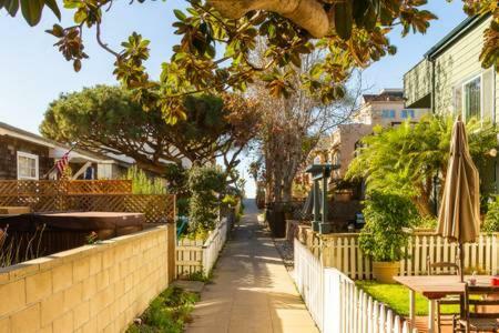 Fantastic Mission Beach Condo Steps To The Beach Сан Диего Екстериор снимка